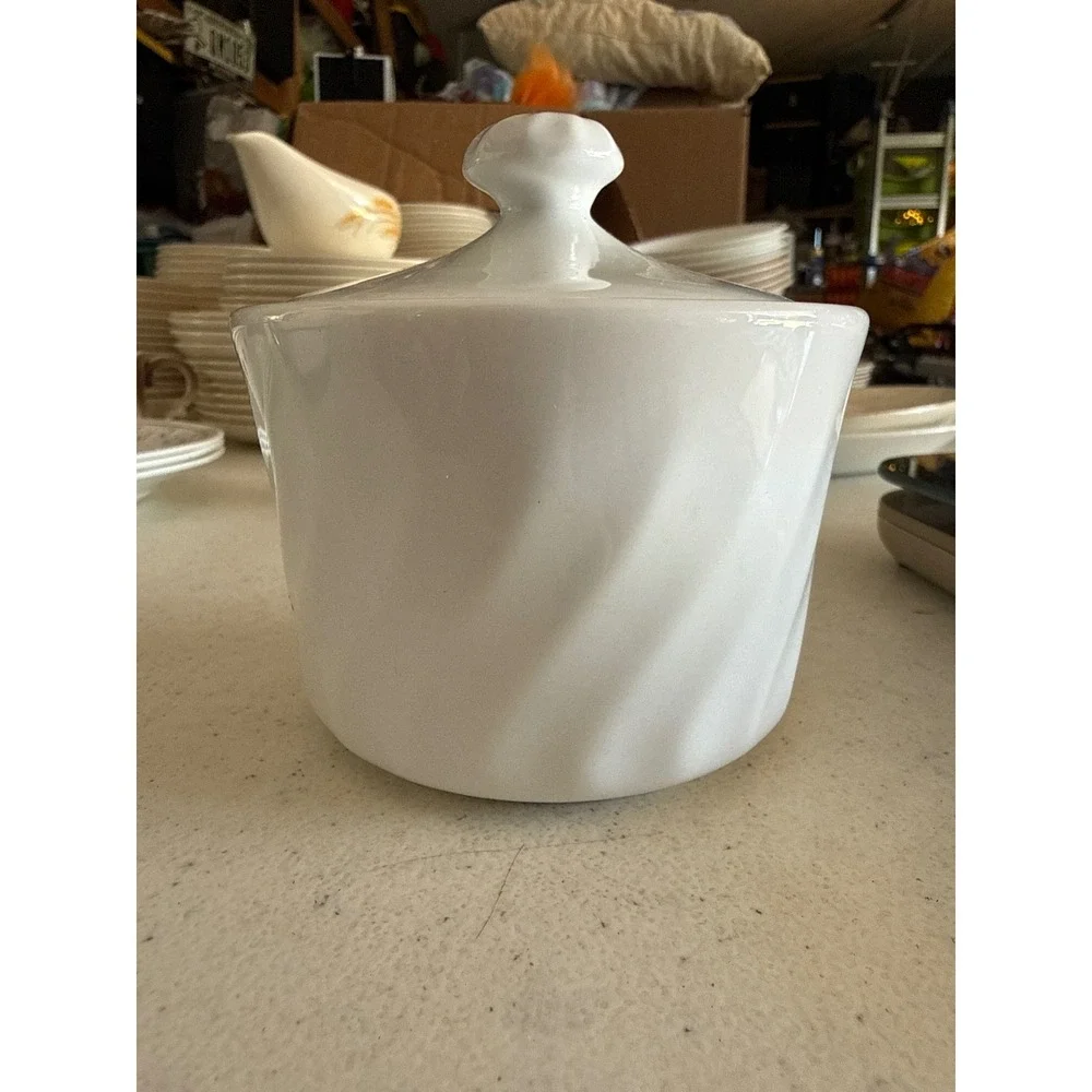 Corning Corelle Pure White Swirl Sugar‎ Bowl with Lid Vitrelle Glass 81-TY F6